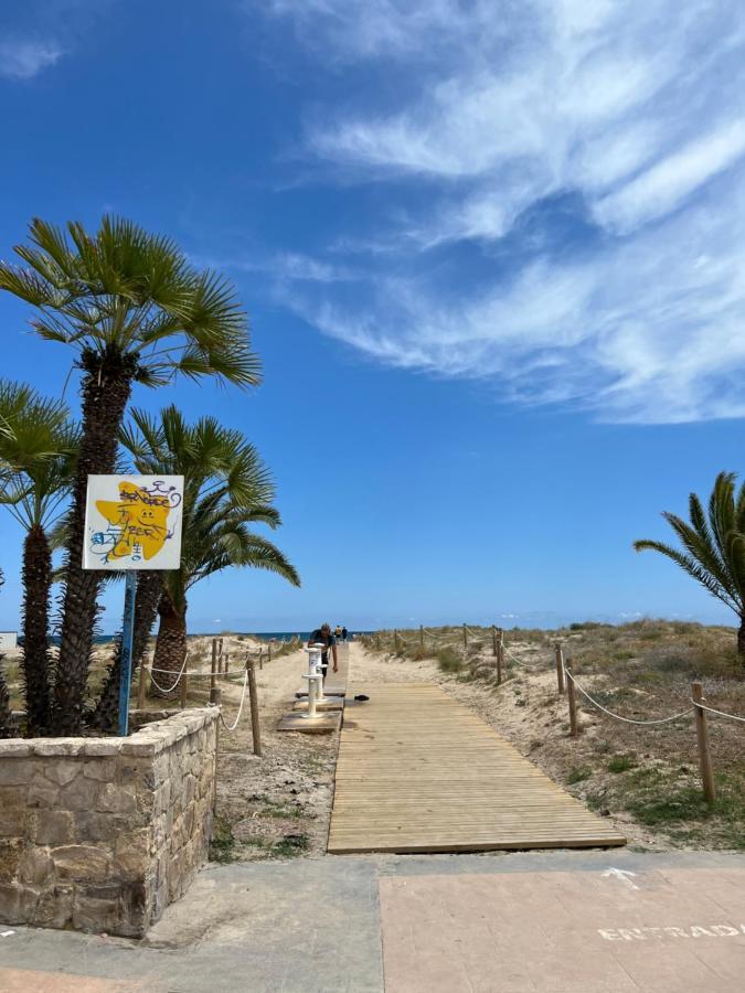 Beautiful Apartment 1 Minute Walk To The Beach Sagunto Zewnętrze zdjęcie